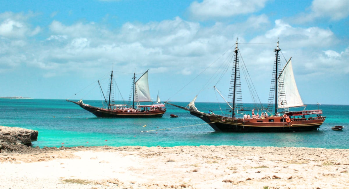 Pirate boats in Aruba