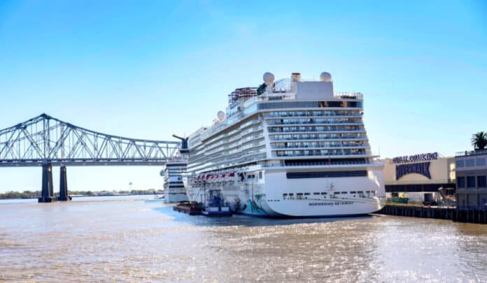 Hotels near Port of New Orleans