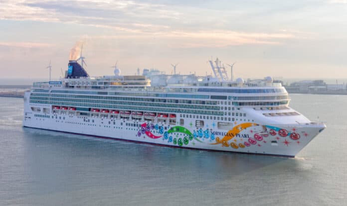 Norwegian Pearl Cruise Ship
