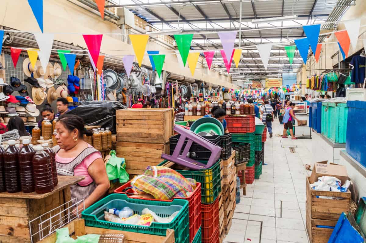 Lucas de Galvez market